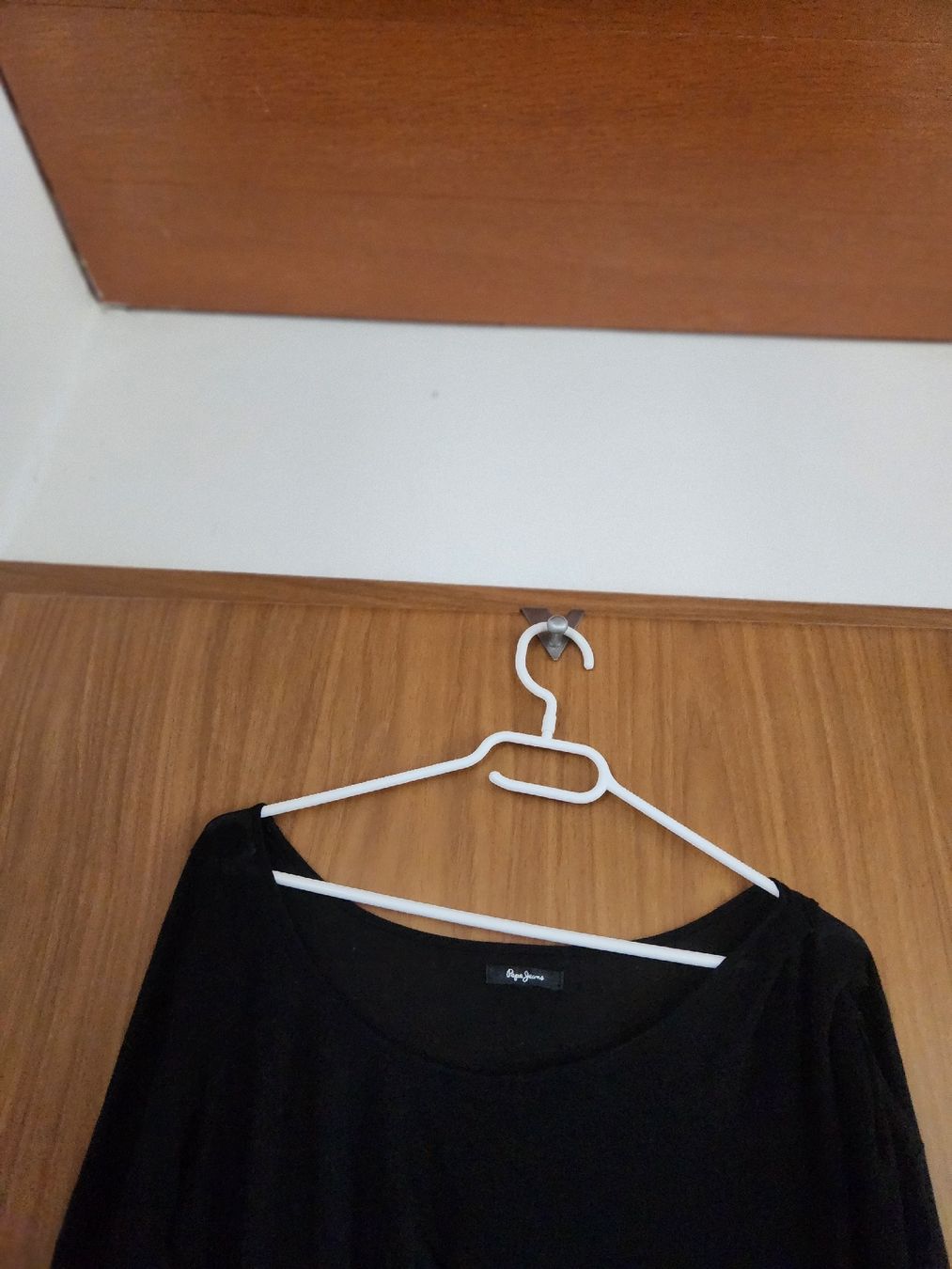 Pepe Jeans Top: Haut Pepe Jeans noir taille S – Usato da Niedergösgen venduto da Eva2410 2