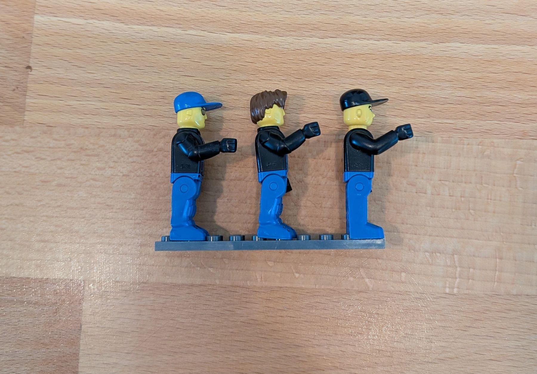 Lego Jeux de construction: 3 grössere Lego Figuren – D'occasion à Bäch SZ par Yodathebest15 2