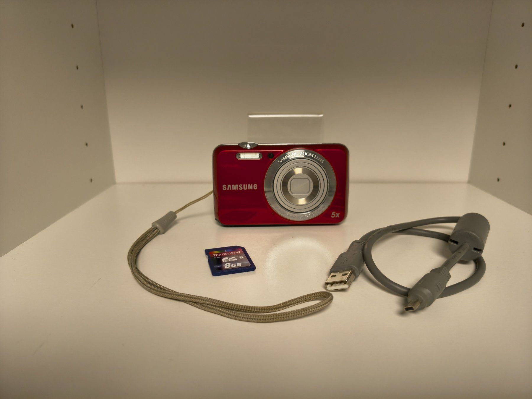 Samsung Fotocamera: Digitalkamera - Samsung ES80 mit Zubehör – Usato da Schaffhausen venduto da thugNme