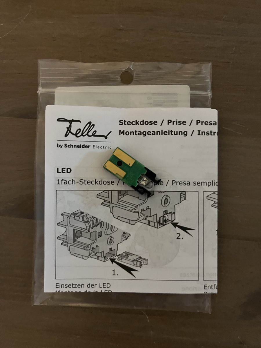 Lampade: LED Keller neuve orange – Nuovo (secondo la descrizione) da Villarbeney venduto da Purit0