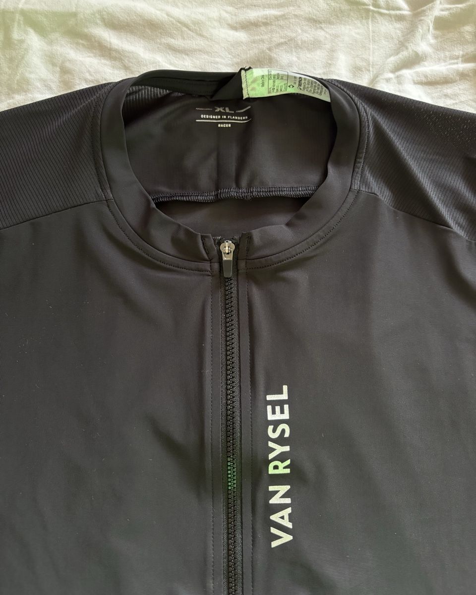 Van Rysel Canottiere & Pantaloni: Maillot Van Rysel RACER 2 – Nuovo (secondo la descrizione) da Pâquier-Montbarry venduto da dloic_ 1