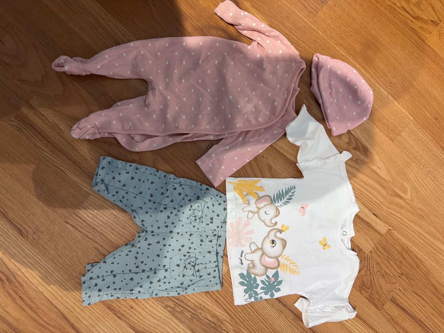 Lotti & Set di vestiti: Kleiderpaket 56/62 Mädchen – Usato da Erlinsbach SO venduto da ste_tj8d 6