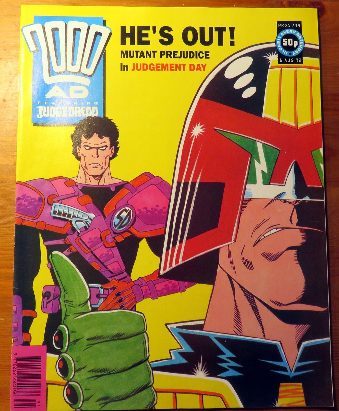 Fumetti: 5x 2000AD Comics (Judge Dredd und mehr) – Usato da Hinwil venduto da Koyuko 6
