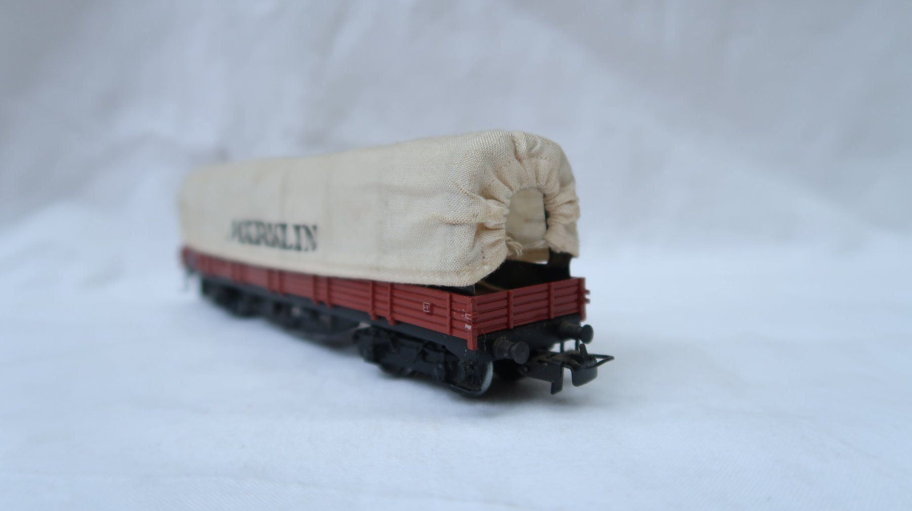 Märklin Modellini di ferrovie: MÄRKLIN Planen-Güterwagen (1) – Usato da Muttenz venduto da Laeckerlihamschter 4