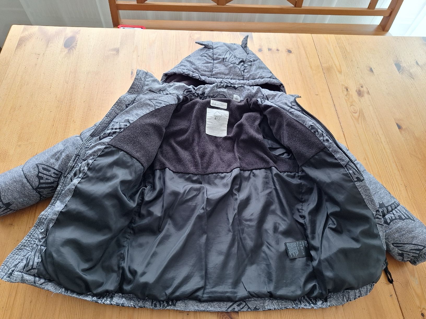 H&M Jacken & Mäntel: Winterjacke H&M Grösse 134 – Gebraucht aus Aesch BL von ChezToKa 1