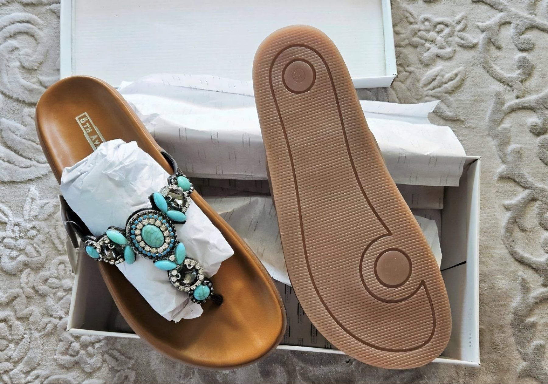 Scarpe da donna: Flip Flops / Zehtrenner / Sandalen NEU – Nuovo e nell'imballaggio originale da Sursee venduto da hypnoticpoison 1
