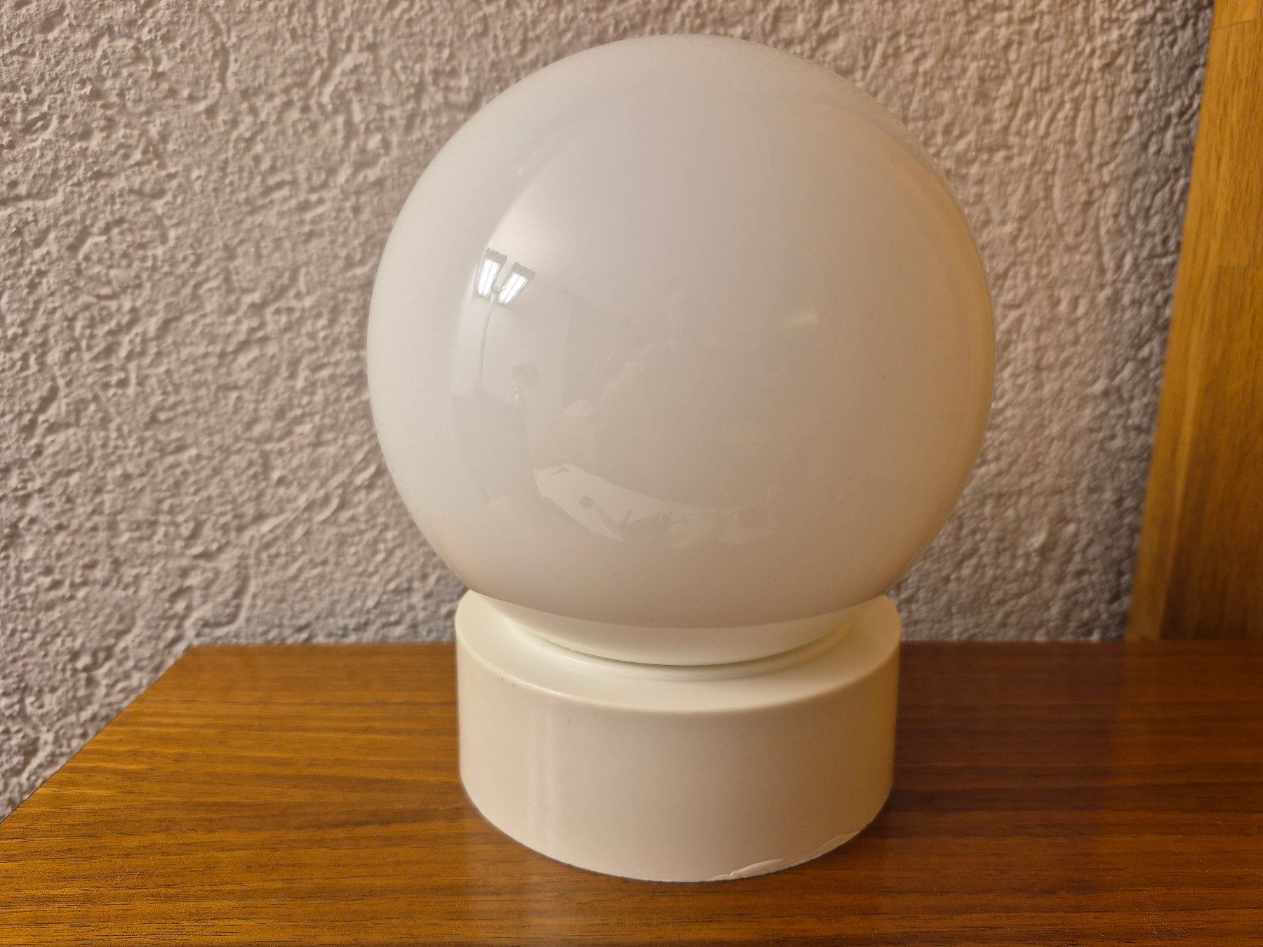 Kronleuchter & Deckenlampen: CORODEX Kugel-Wand-/Deckenleuchte Typ 810 ca 1980 – Gebraucht aus Aeschau von AtelierAltholz