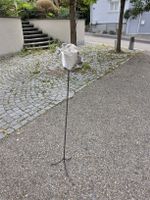 Skulptur Kopf Aluminium Recycling Unikat mit Stab Metall