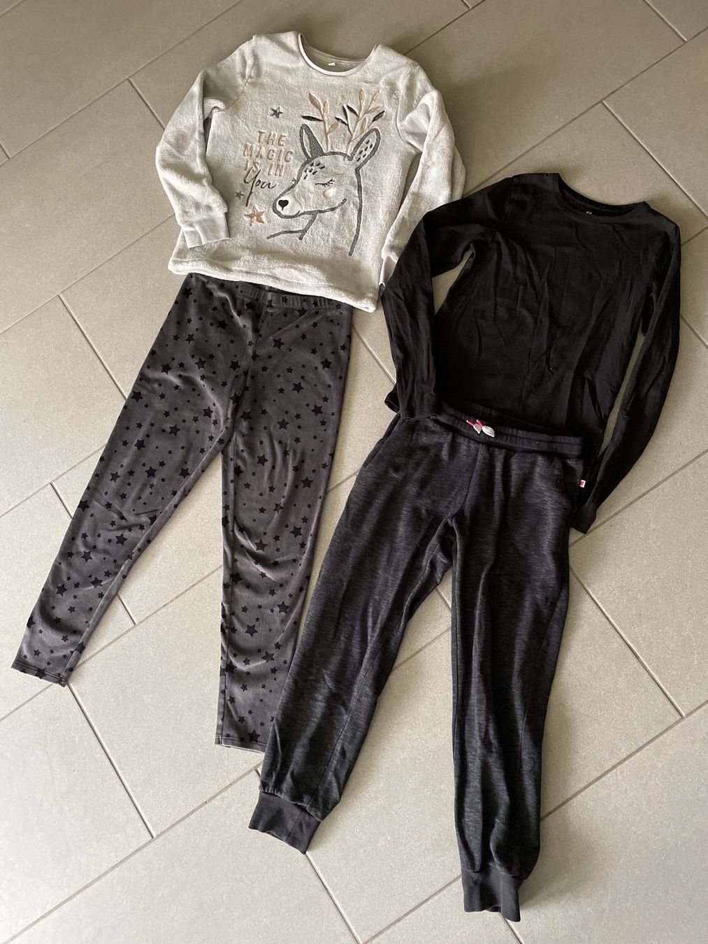 Lotti & Set di vestiti: Kleiderpaket Gr. 146/152 – Usato da Rikon im Tösstal venduto da ali_se 9
