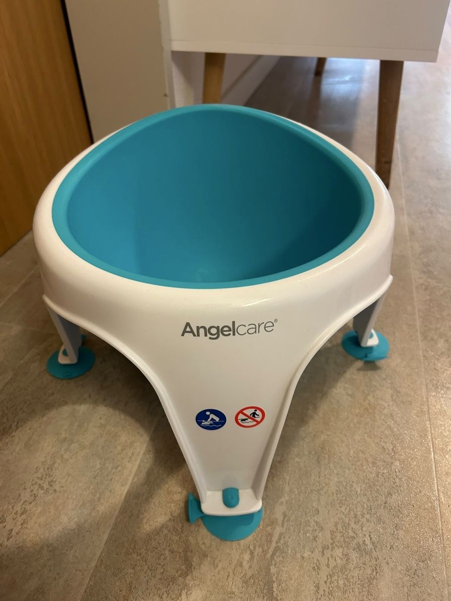 Hocker: Anglecare Babybadesitz – Gebraucht aus Elgg von d0n1_06