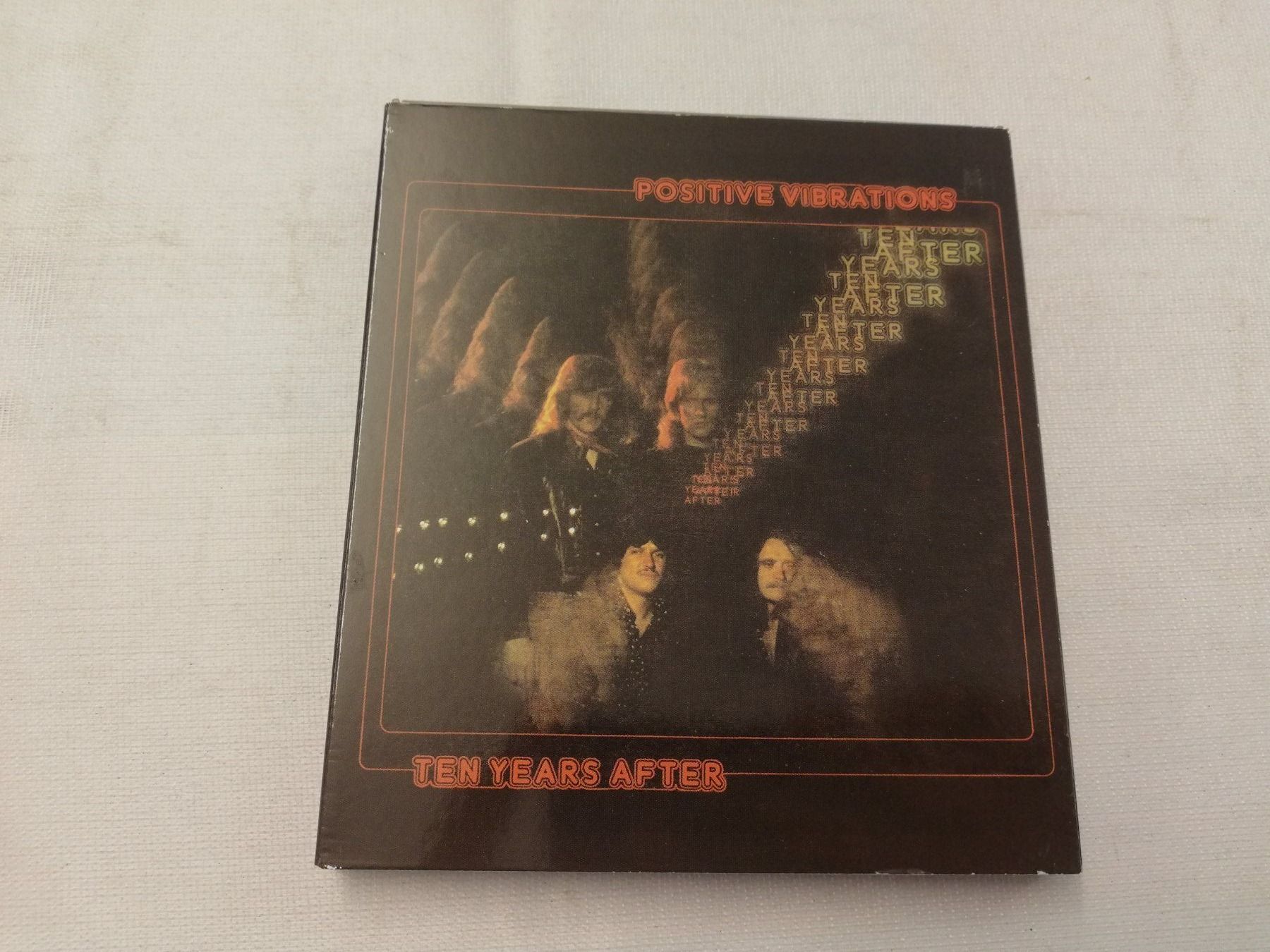 CD: TEN YEARS AFTER - POSITIVE VIBRATIONS – Usato da Bern venduto da Vinylsound.ch