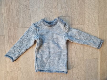 Disana Pullover aus Wolle grau, Grösse 50/56