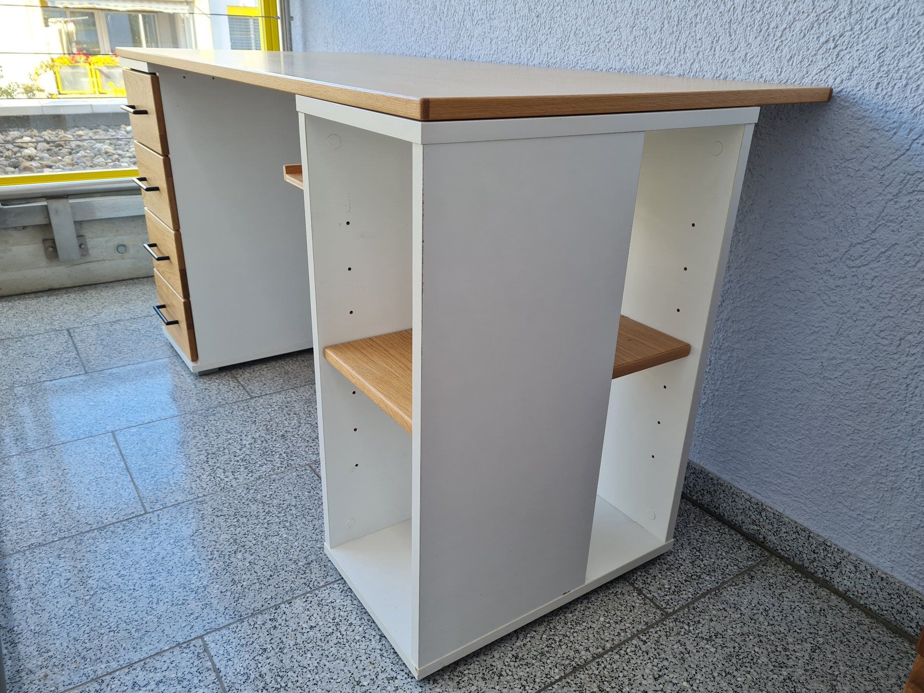 Micasa Schreibtische: Schönes Pult mit Eichenfurnier – Gebraucht aus Zollikofen von Trina02 1