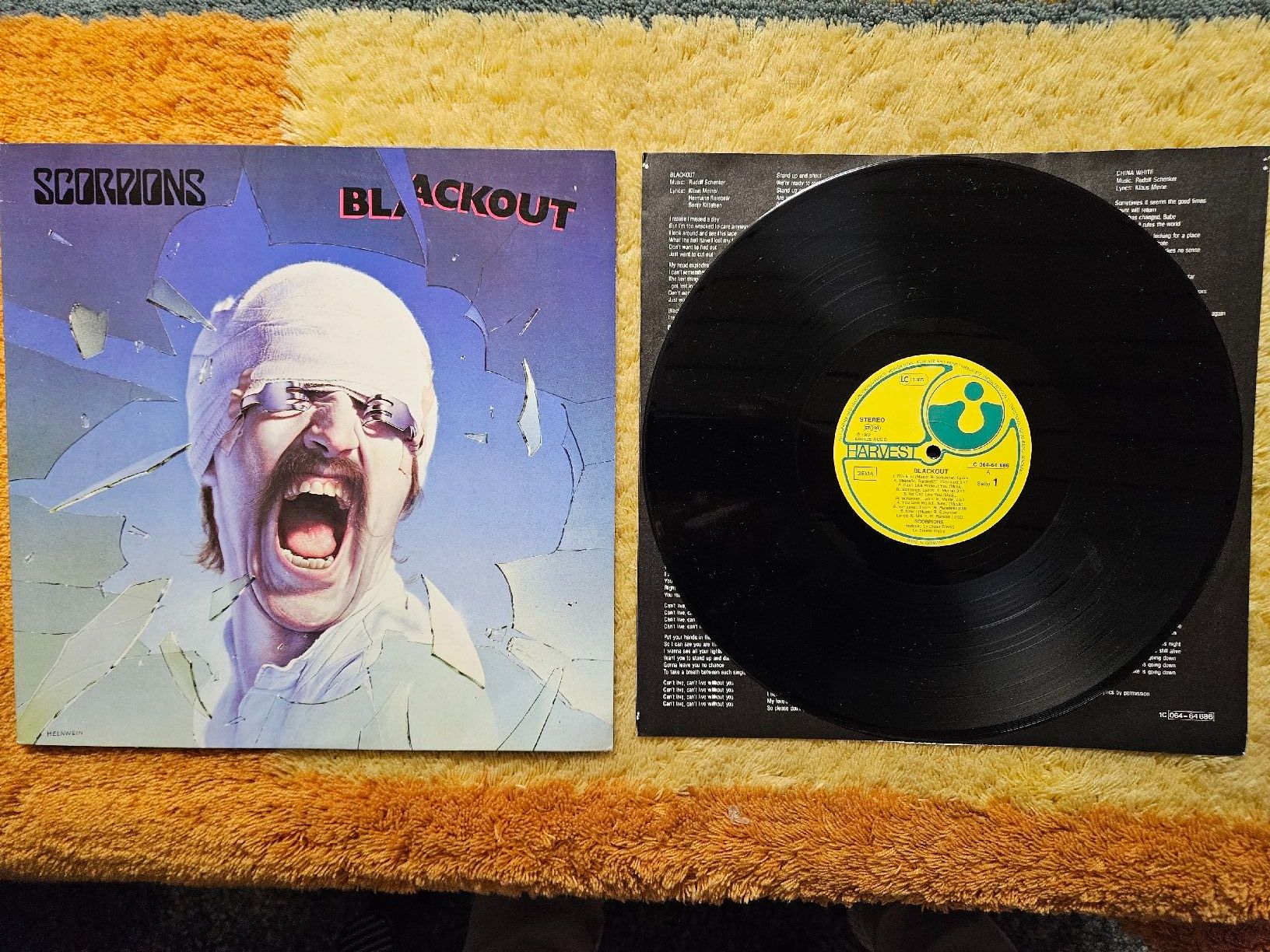 Dischi in vinile: Scorpions Schallplatte Lp - Blackout – Nuovo (secondo la descrizione) da Lyss venduto da Alexine