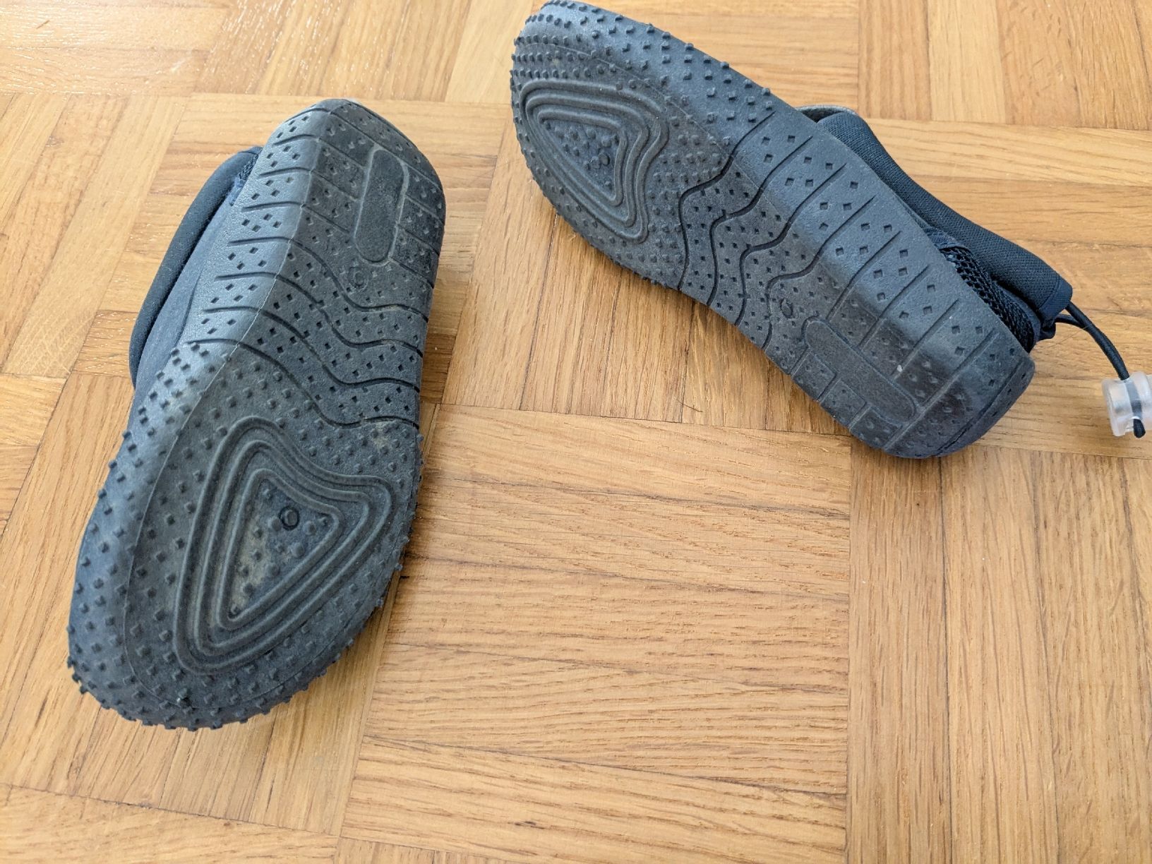 Schuhe für Jungen: Heber Peak Wassersportschuhe Gr25 – Gebraucht aus Wettingen von wettingen23 1