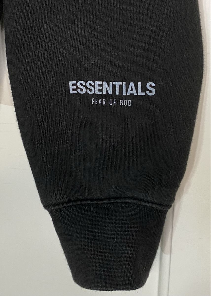 Fear of God Pullover & Sweatshirts: Essentials Hoodie – Gebraucht aus Zürich von kse_nathan 2