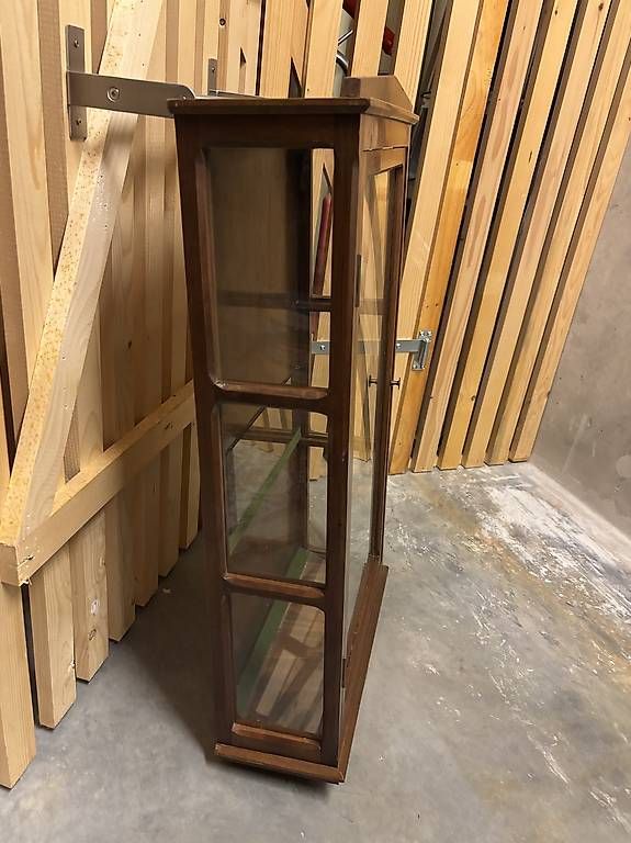 Vitrinen: Petite vitrine – Gebraucht aus Petit-Lancy von Minimaquoi 2