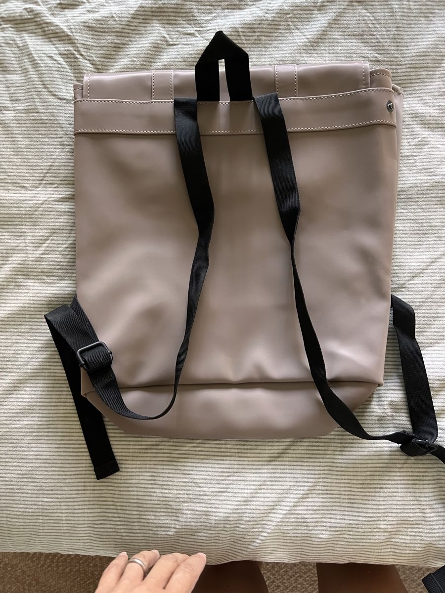 Rains Zaini: Backpack Rains – Usato da Thalwil venduto da and_nb7r 2