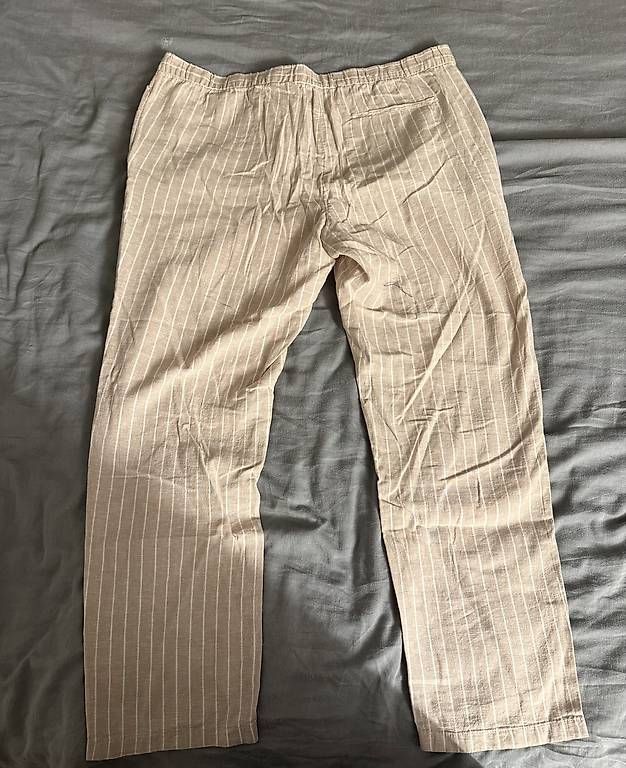 Hosen: Beige Hose mit Streifen  – Gebraucht aus Wädenswil von dom_pz5d 2
