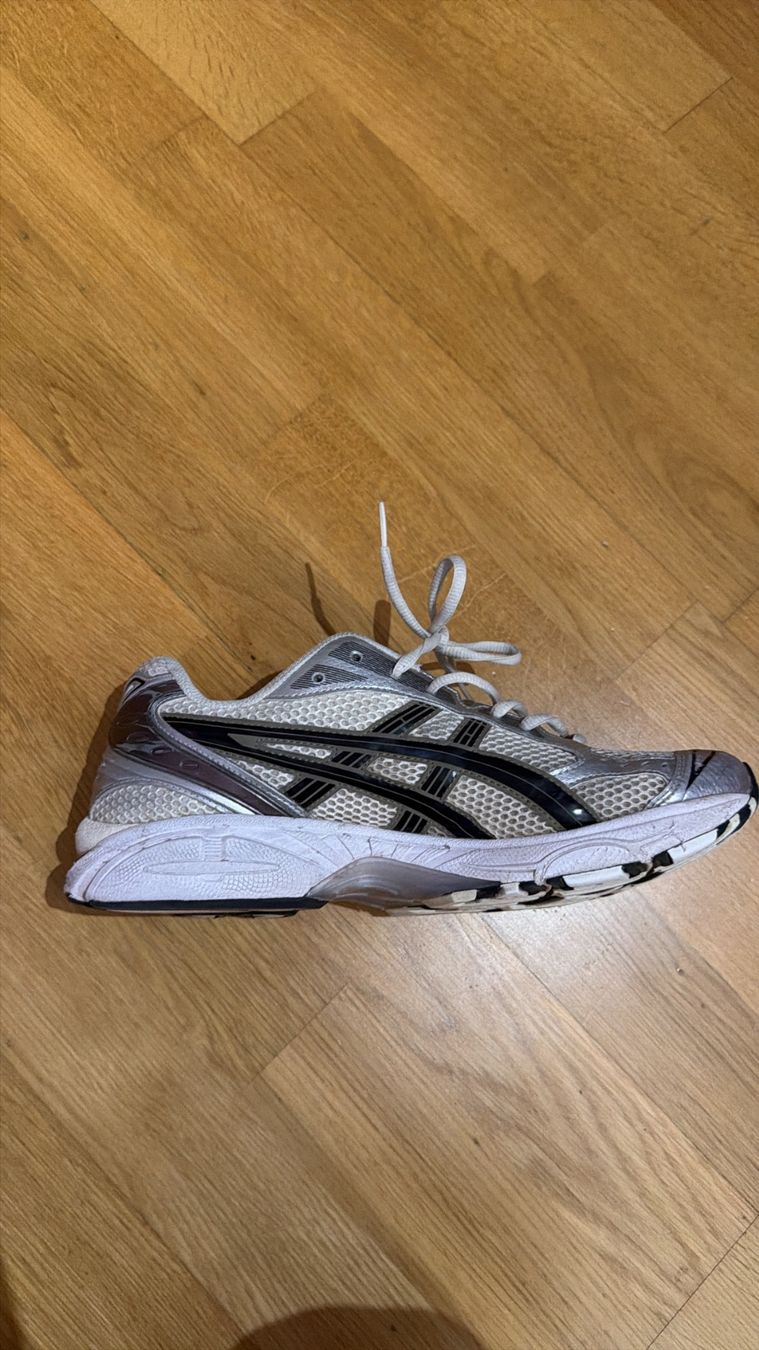 Asics Chaussures hommes: Asics Gel Schuhe – D'occasion à Basel par nic_b7zc 1