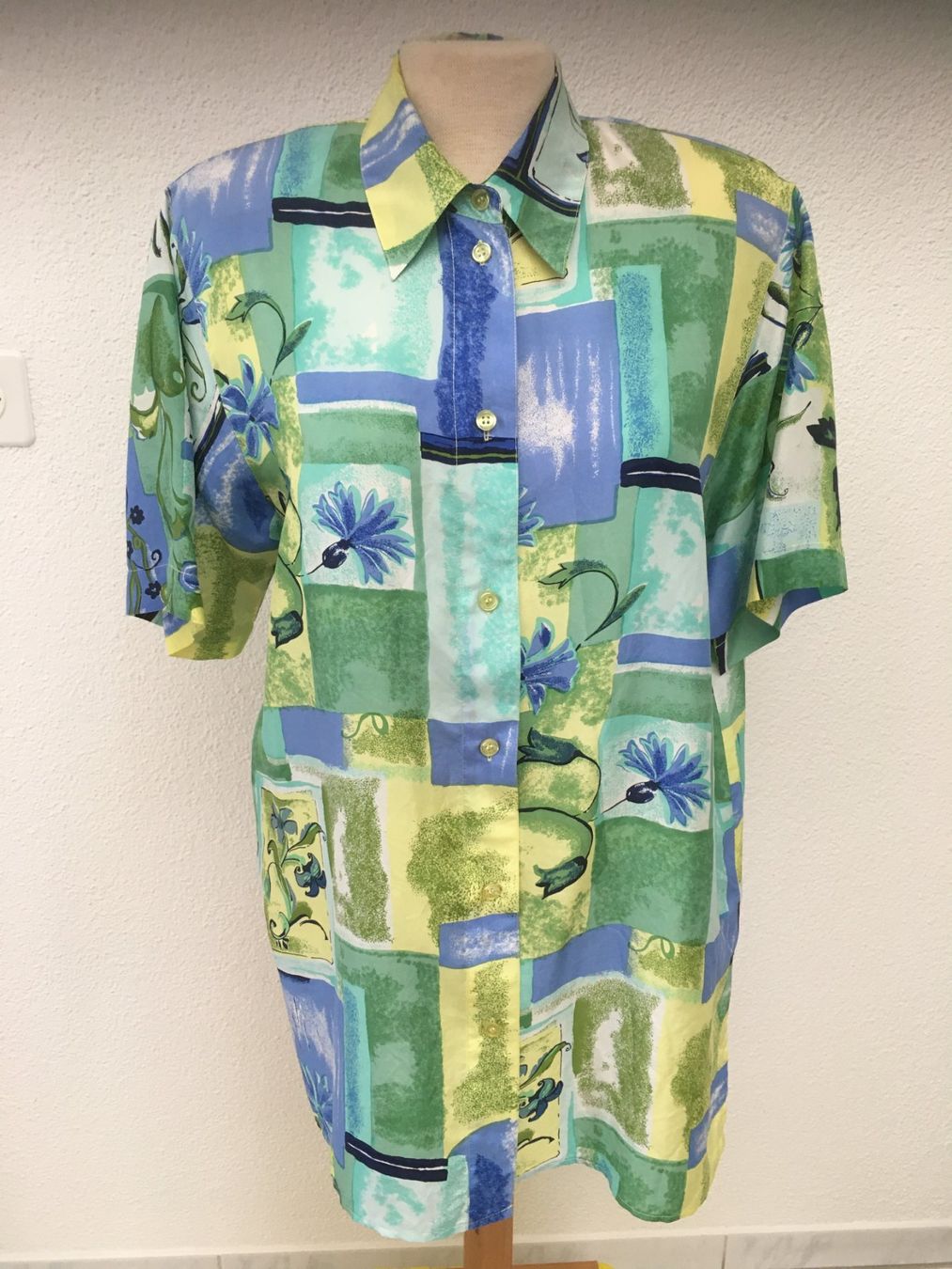 Camicette: Longbluse aus 100% Seide – Usato da Uetendorf venduto da Florabella01