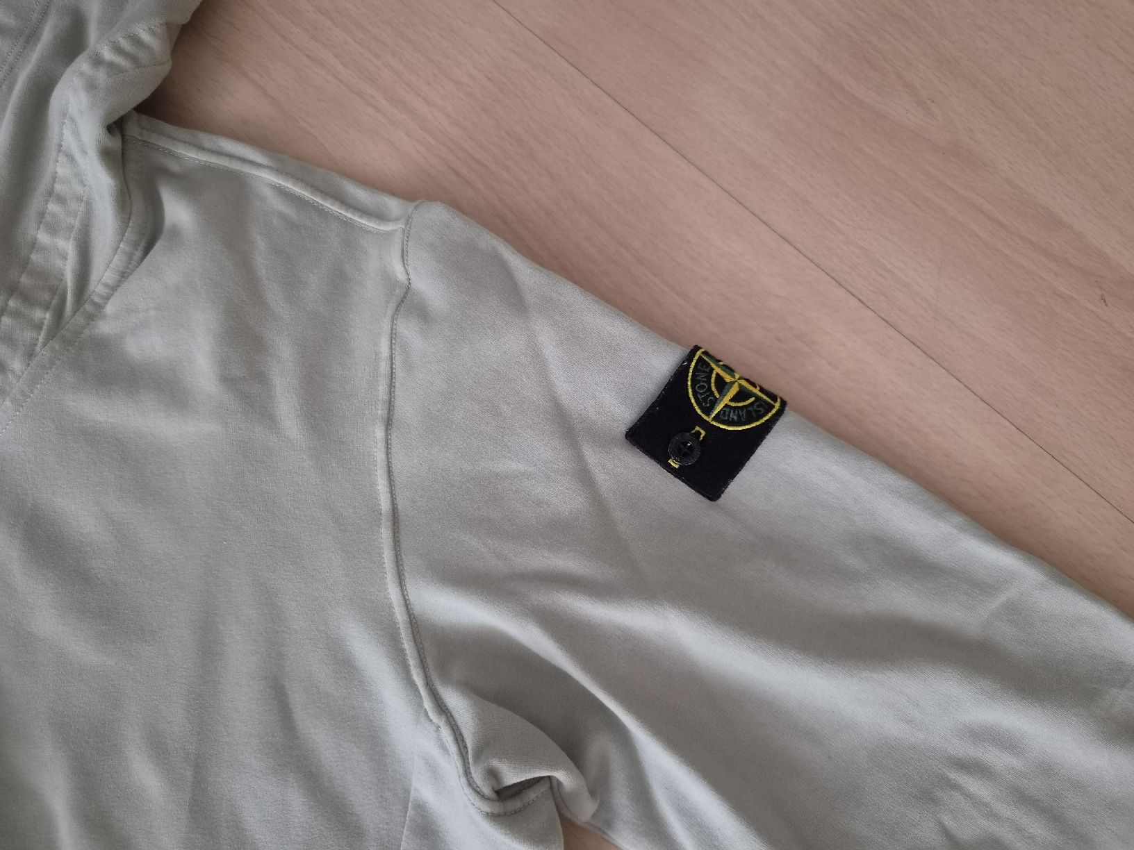 Stone Island Pullover & Sweatshirts: Stond Island Kapuzenpulli Gr. L – Gebraucht aus Adlikon von jahr01