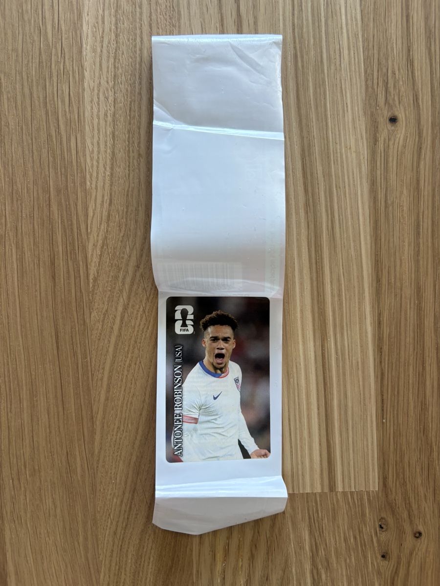 Panini Carte collezionabili: Panini WM 2026 Coca-Cola Sticker Antonee Robinson – Nuovo (secondo la descrizione) da Zug venduto da bvrt