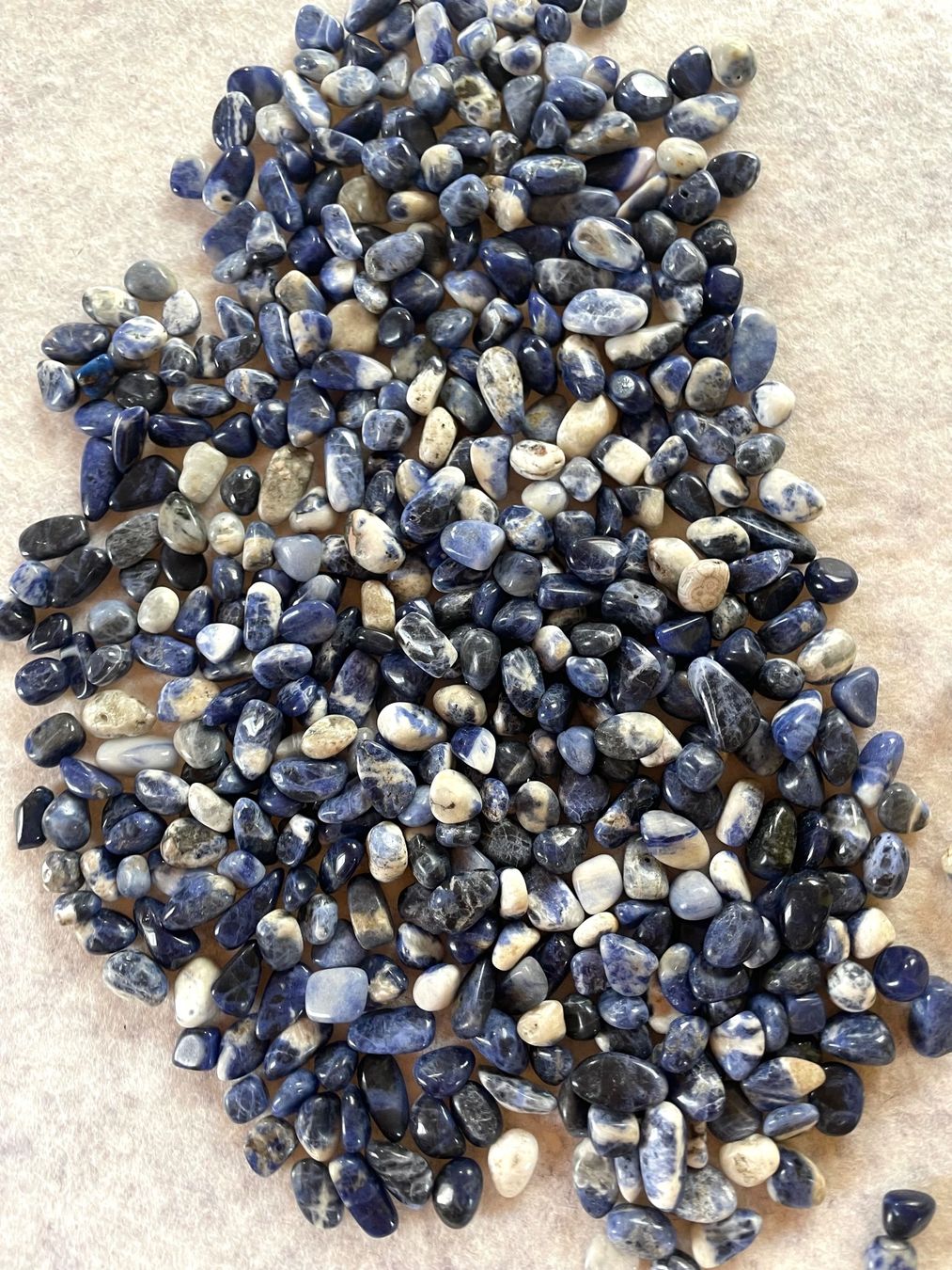 Pietre preziose: Trommelsteine  Sodalit     top Farben     250g    Sodalithe – Nuovo e nell'imballaggio originale da Leuggern venduto da gemshow 2