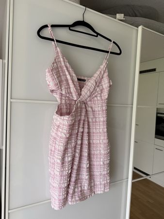 Zara Kleid Gr. L pink weiss kariert Sommerkleid sexy Cut-