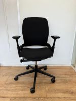 Steelcase Leap V2 Schwarz (Aktionsmodell)