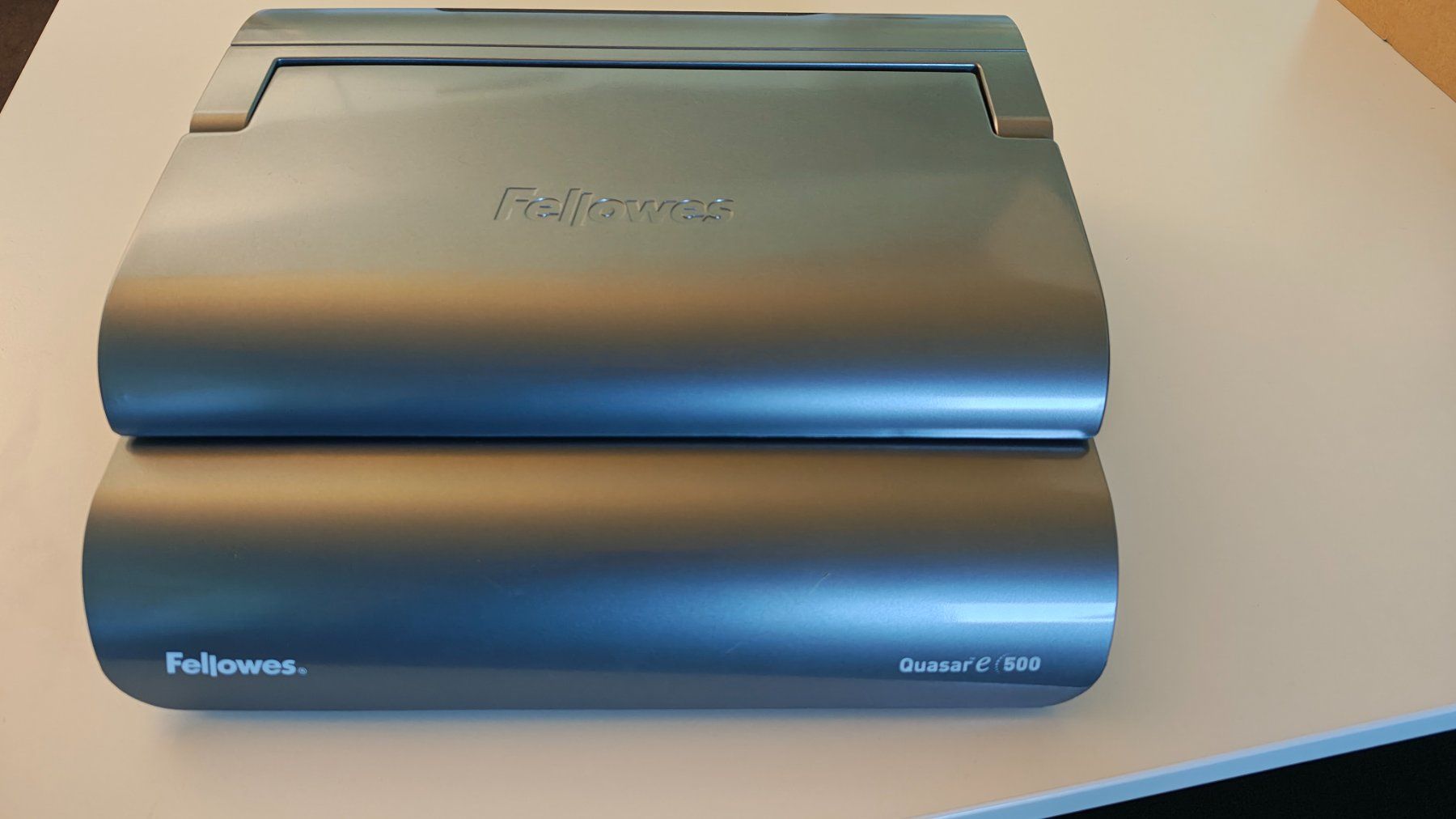 Fellowes Bindegeräte: Fellowes Quasar e500 Bindemaschine guter Zustand – Gebraucht aus Lenzburg von Johnnyst