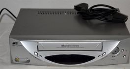 Videorecorder / magnétoscope VHS SEG VCR302