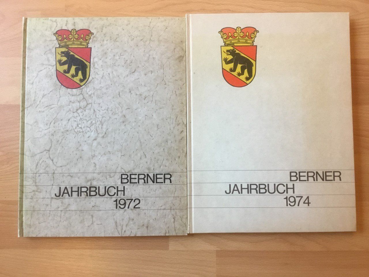 Libri: Berner Jahrbücher 1972 + 1974 – Usato da Utzenstorf venduto da Markusjb
