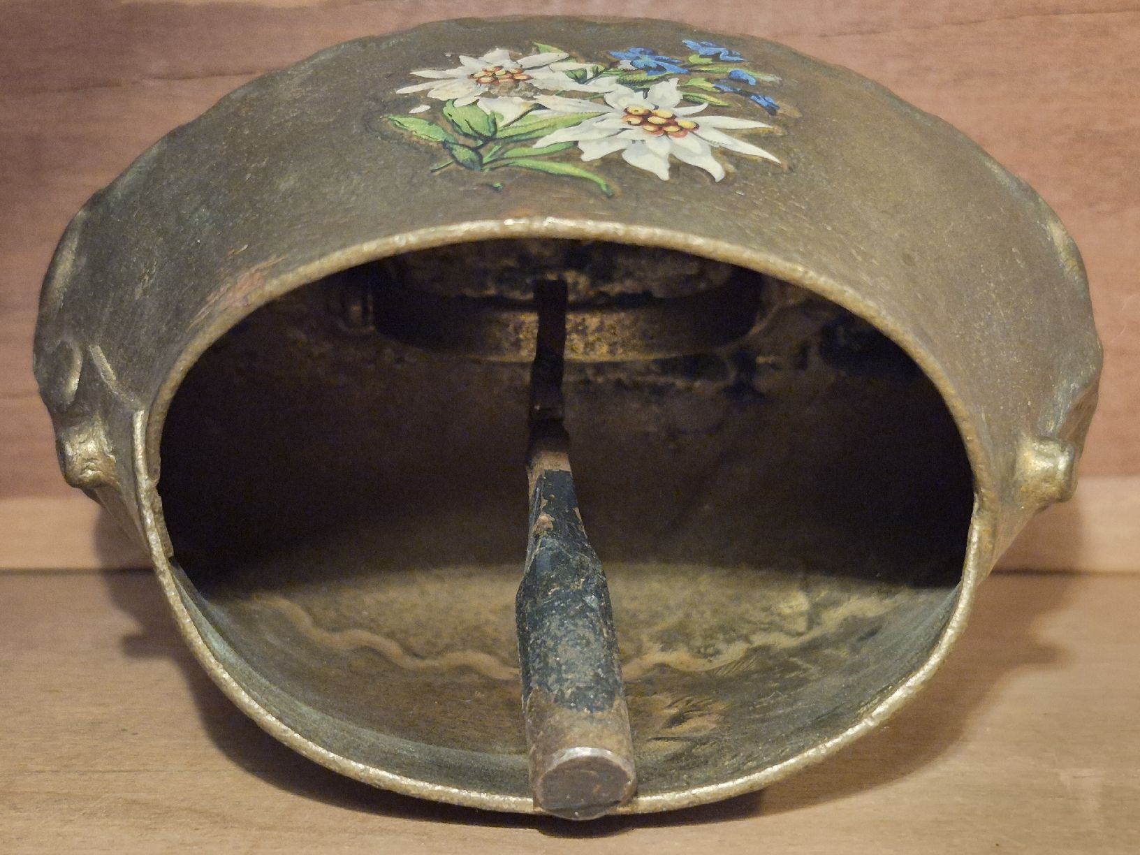 Glocken & Treicheln: antike handbemalte Schelle, Glocke – Gebraucht aus Basel von wer_smt6 1