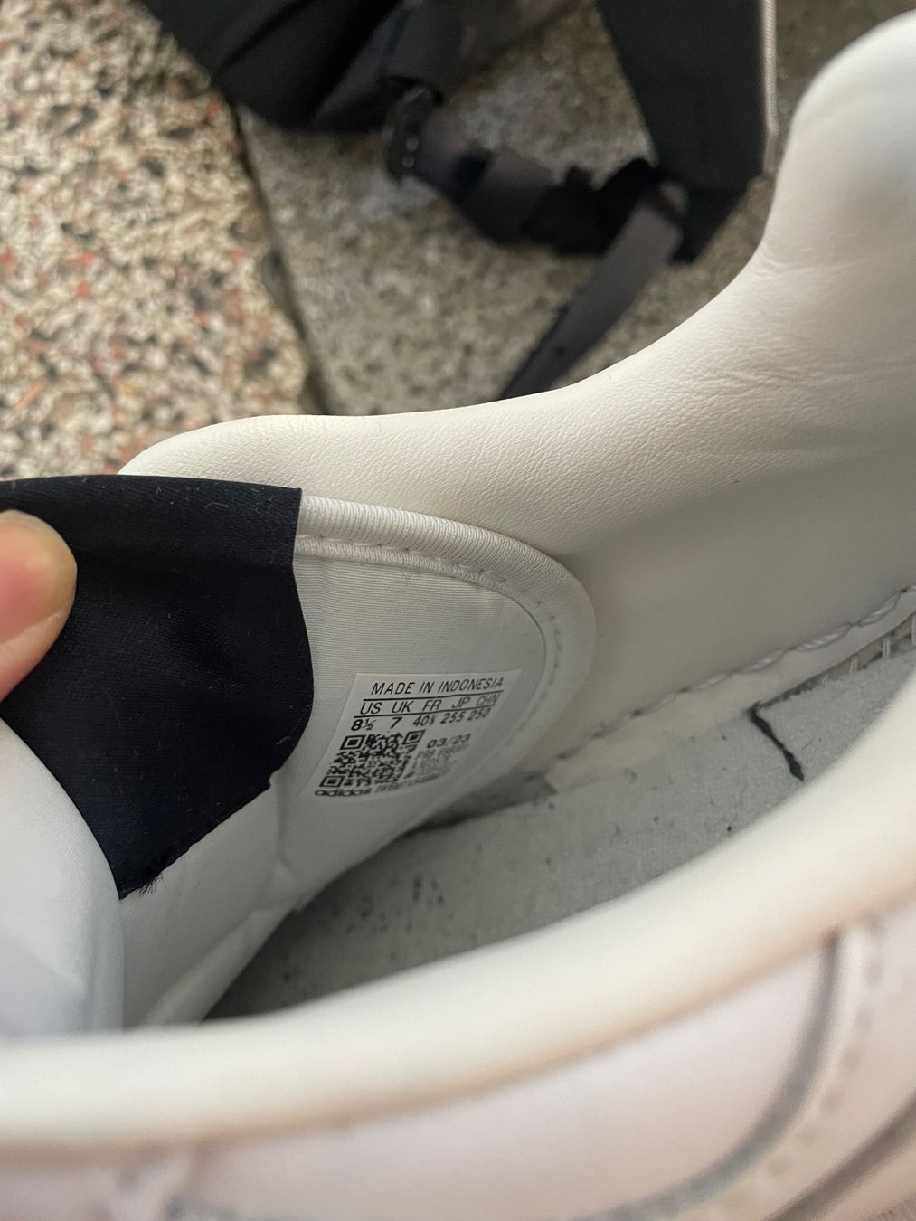 Adidas Scarpe da donna: Adidas shoes, 40.5 – Usato da Zürich venduto da chl_nlj7 2