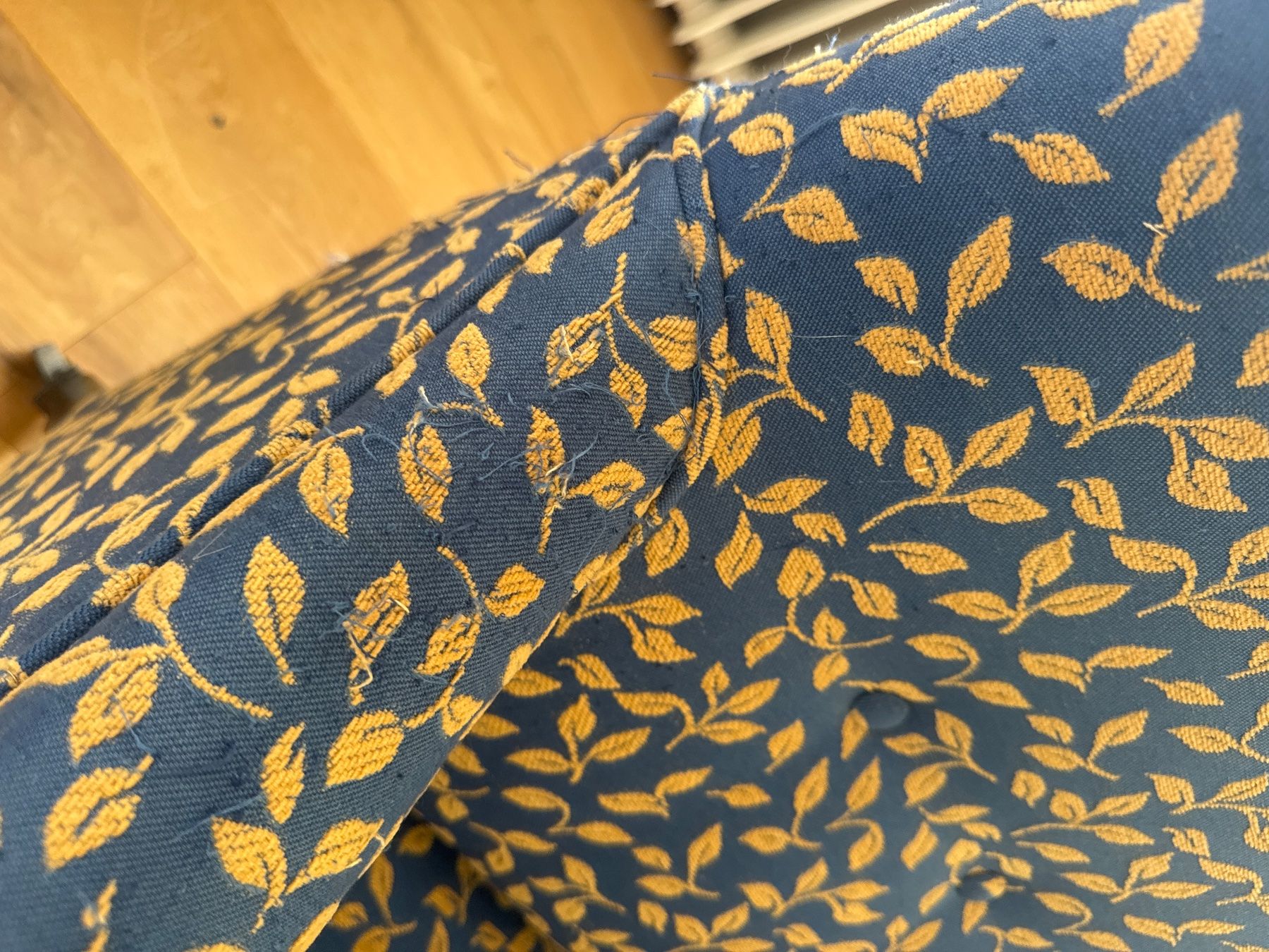 Liegen & Liegestühle: Chaiselongue blau mit Blattmuster – Gebraucht aus Wald ZH von 1DollarShop 6