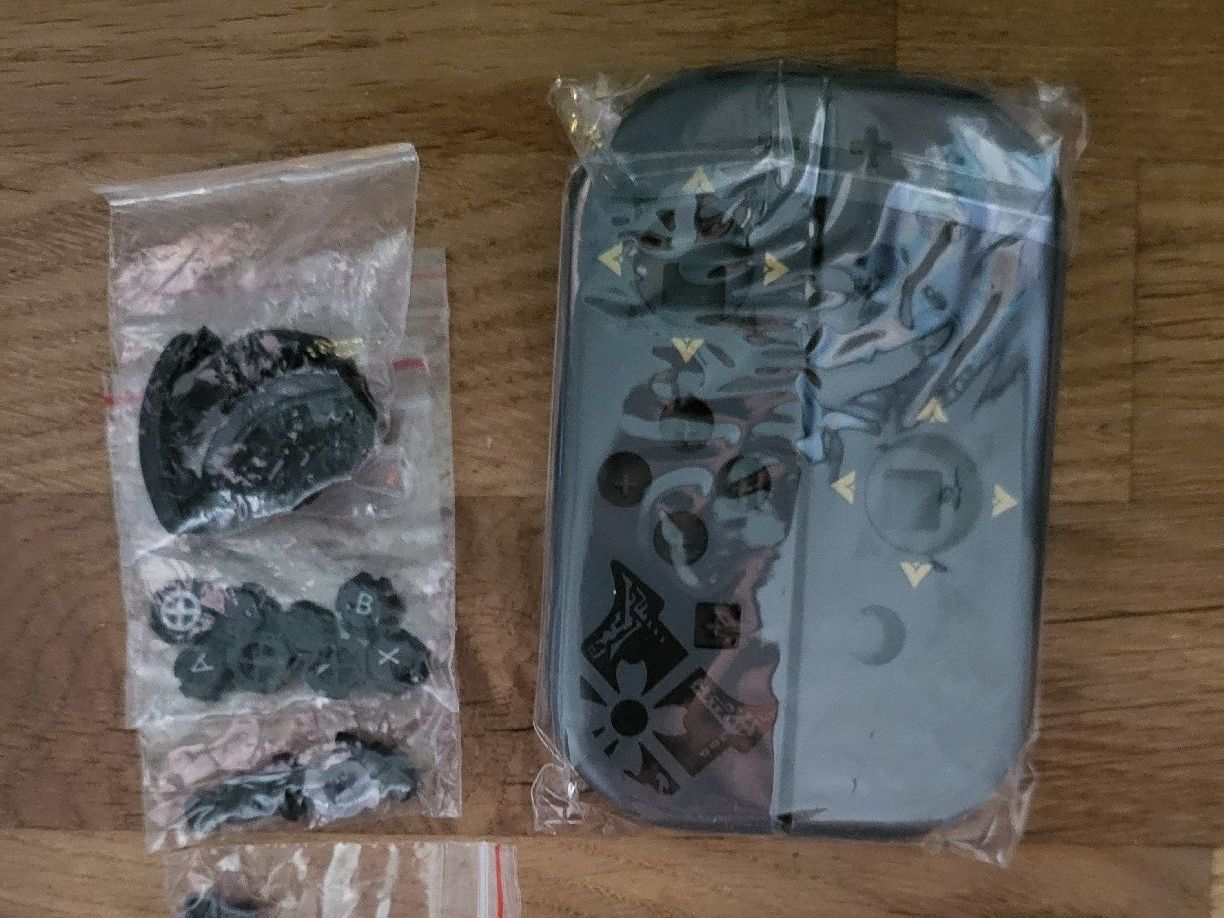 Nintendo Manettes: nintendo switch joycon - [shell and button replacement] – Neuf avec emballage d'origine à Buchs SG par cap_qnl6