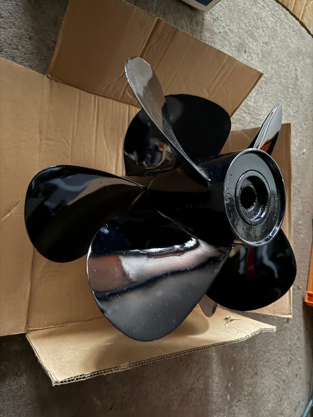 Volvo Barche: Volvo Penta Duoprop A8 – Usato da Barbengo venduto da MDSmotors 3