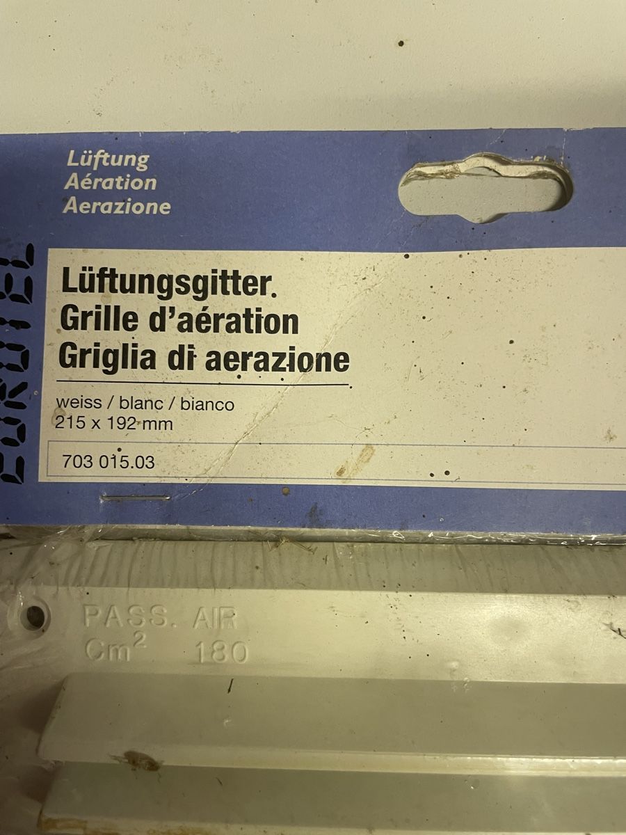 Ventilazione: Lüftungsgitter 2x – Usato da Felben-Wellhausen venduto da pisa08 1