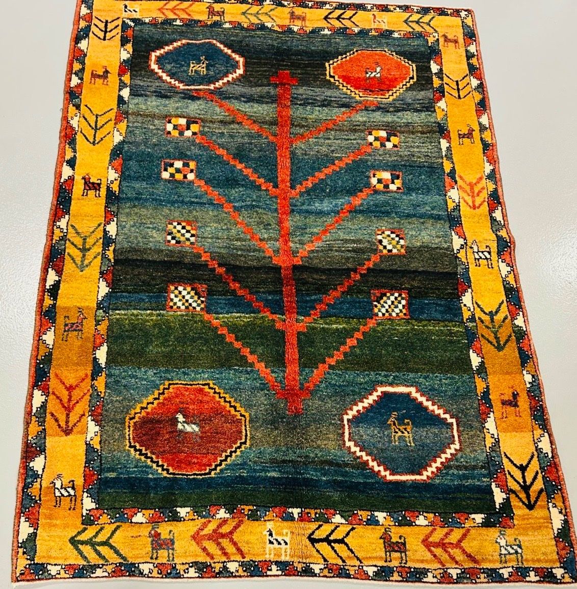 Tapis: Orientteppich (Gabbeh alt) – D'occasion à Herrliberg par AmVollard