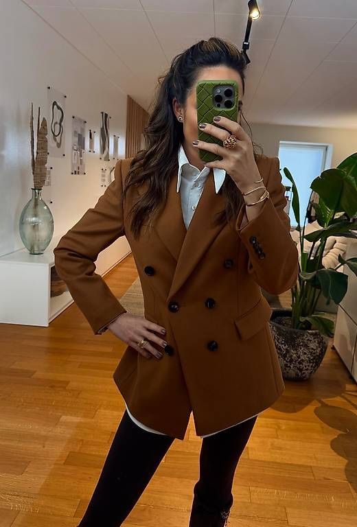Chloé Giacche: CHLOE BLAZER CARAMEL – Nuovo (secondo la descrizione) da Schwyz venduto da bofb 1