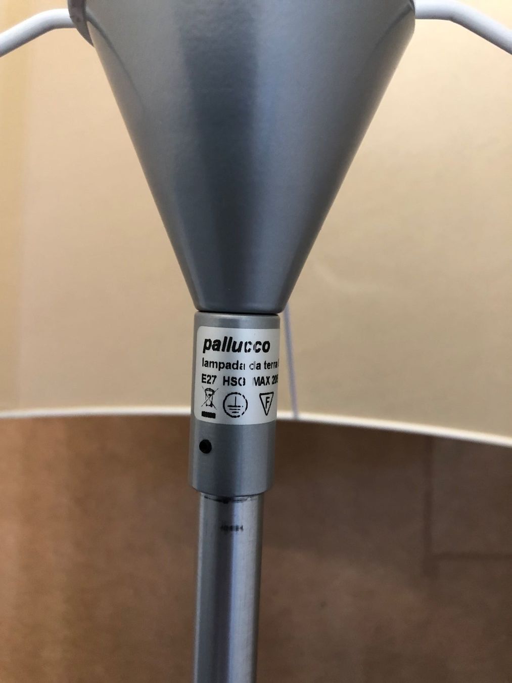 Lampen: Stehlampe Pallucco Gilda – Gebraucht aus Kriens von Mosaik04 2