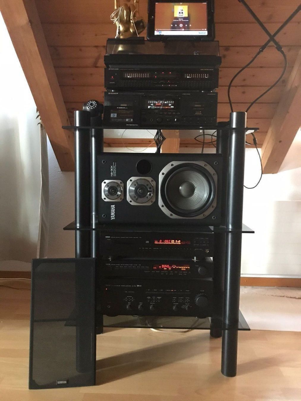 Supporti a parete: Hi-Fi Rack – Usato da Nussbaumen AG venduto da BanaanaJoe 2