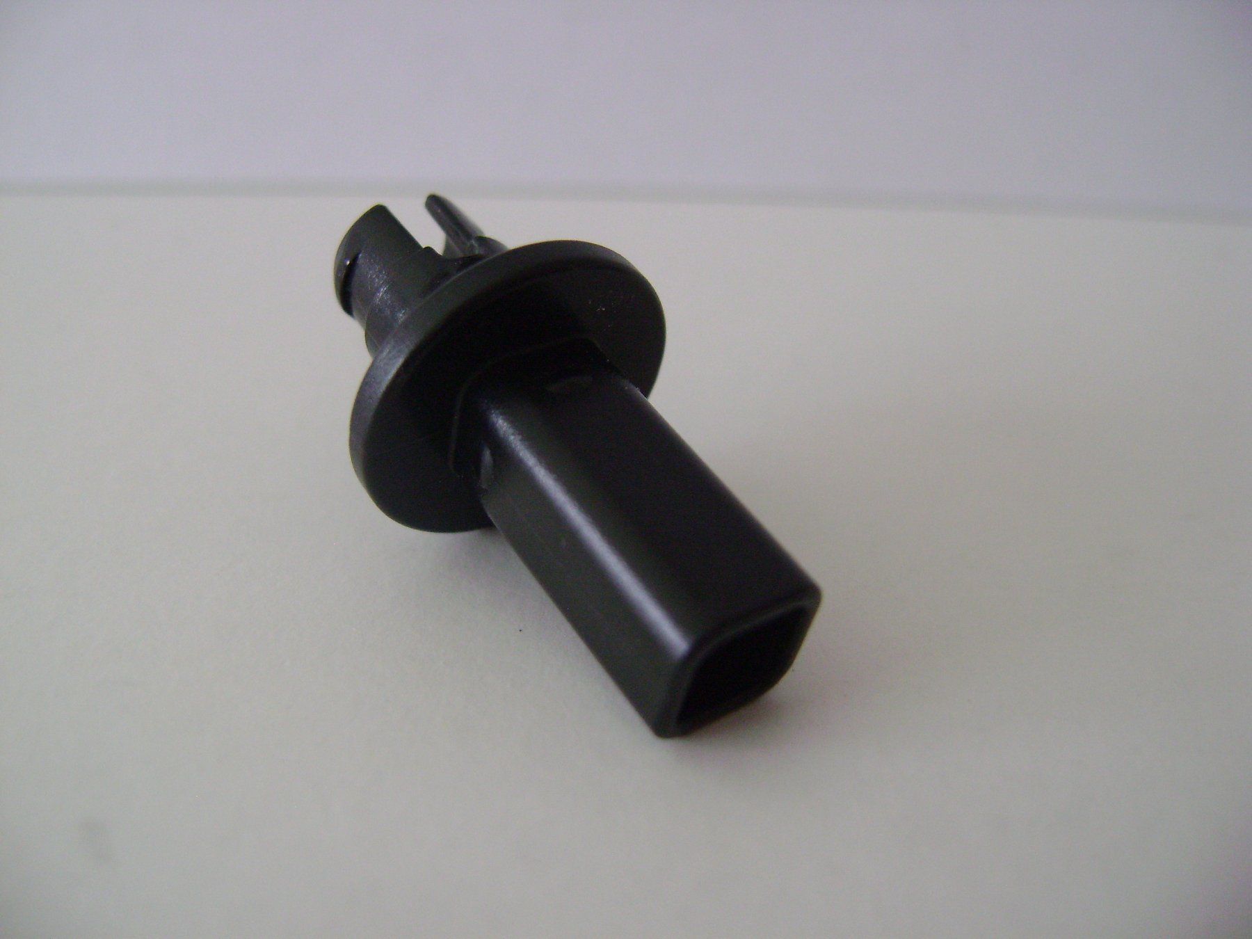 Playmobil Giocattoli: Playmobil - schwarze Nabe / Achse – Usato da Wil SG venduto da Pascal_V 1
