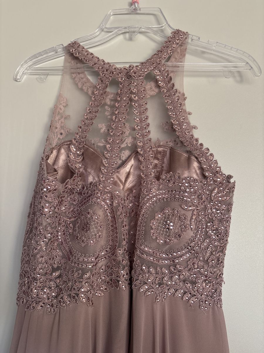 Kleider: Abendkleid – Gebraucht aus Wil SG von Sarinabachmann 2