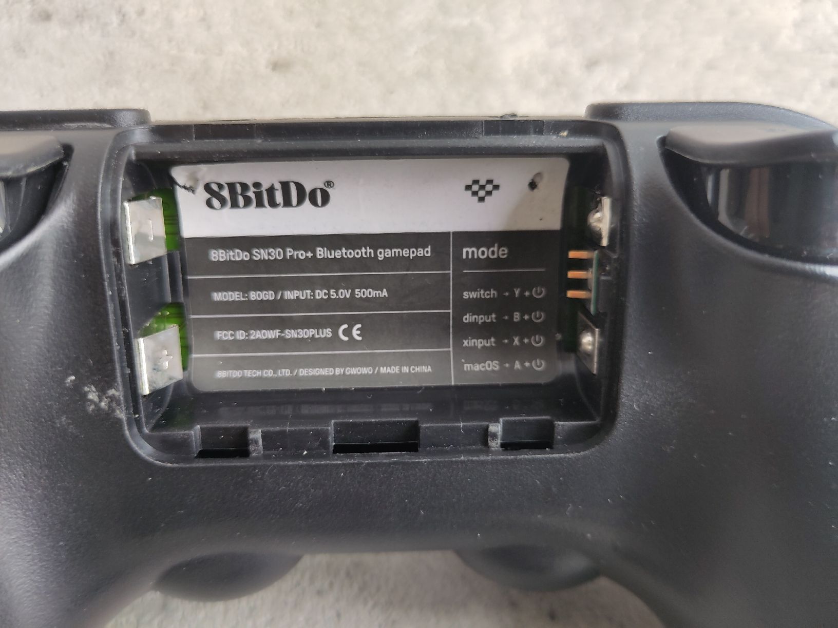 8BitDO Controller: 8BitDo SN30 Pro+ Bluetooth Gamepad Black In Used Condition – Gebraucht aus Basel von gonzpen 2