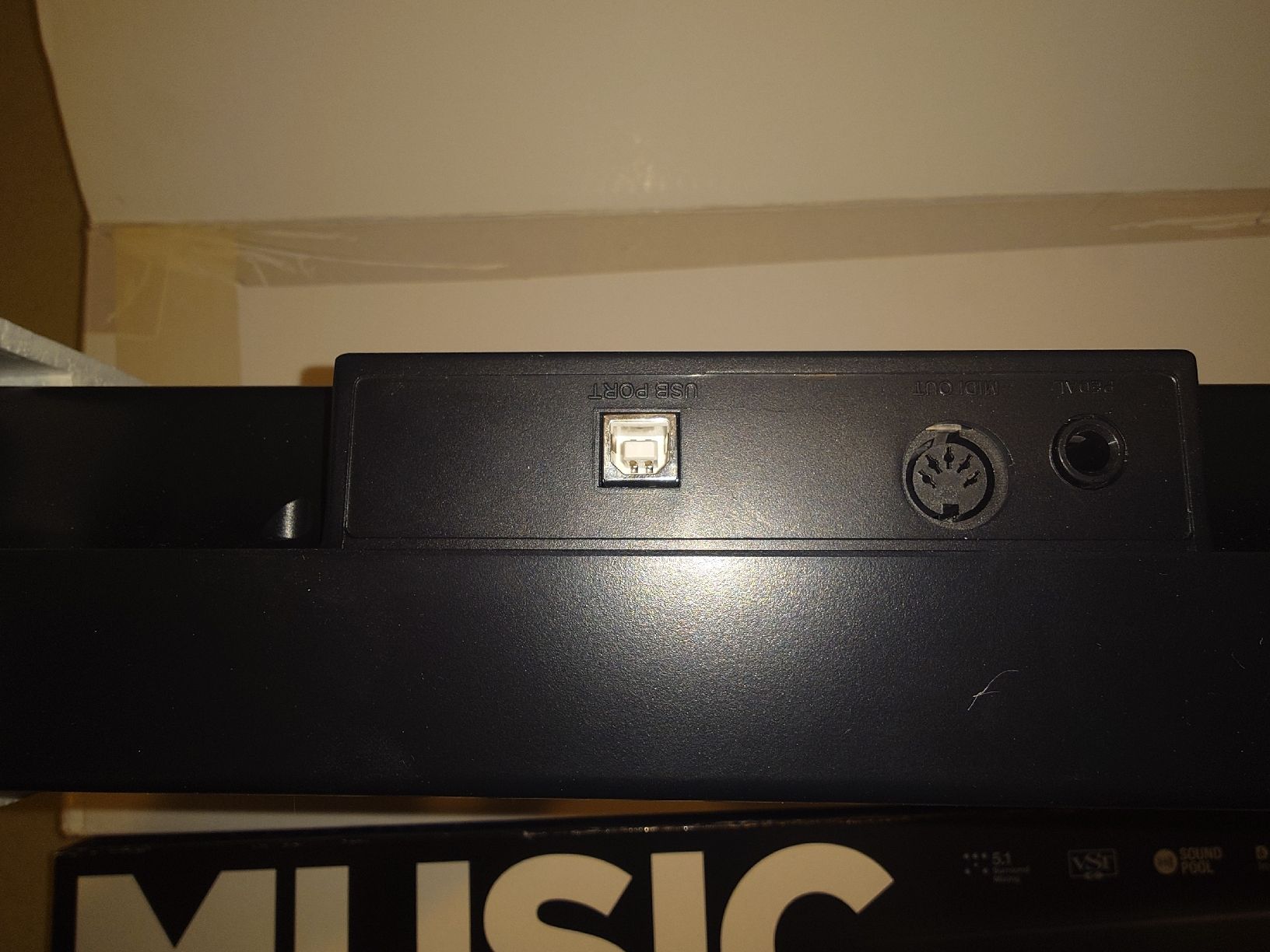 Instruments de musique: Miditech Music Maker 2015 Control USB-Keyboard neuwertig – Défectueux à Wetzikon ZH par Dna77 1