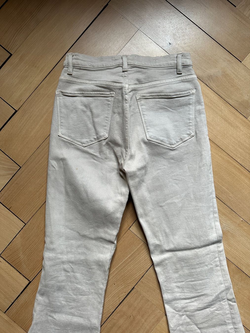Mango Jeans: MANGO - Bootcrop Jeans beige 36 – Usato da Zürich venduto da Diazaio 2