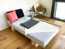 praktisch-cleveres, flexibles und stilvolles Bettgestell