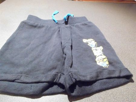 Shorts Grösse 110/116, dunkelblau, Minion